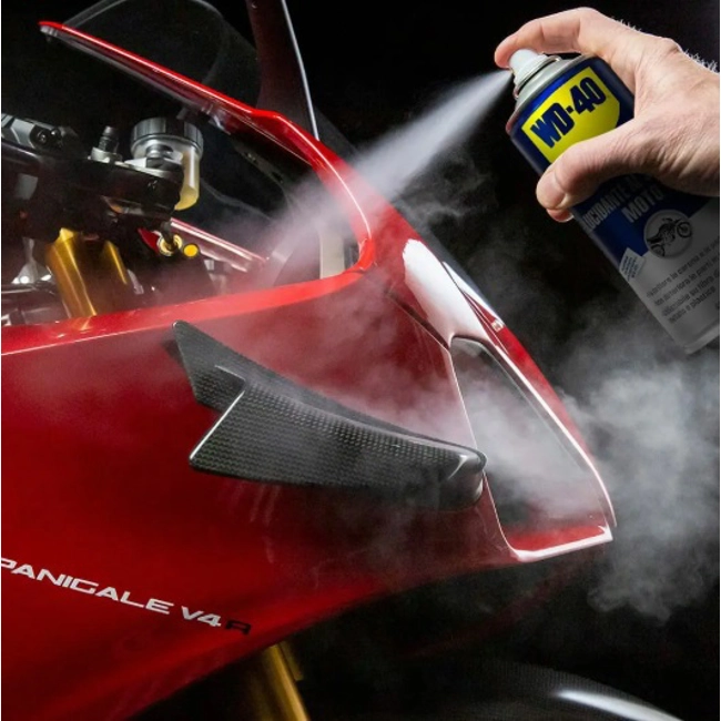 Vendita online WD40 Lucidante Silicone Moto Specialist 400ml  